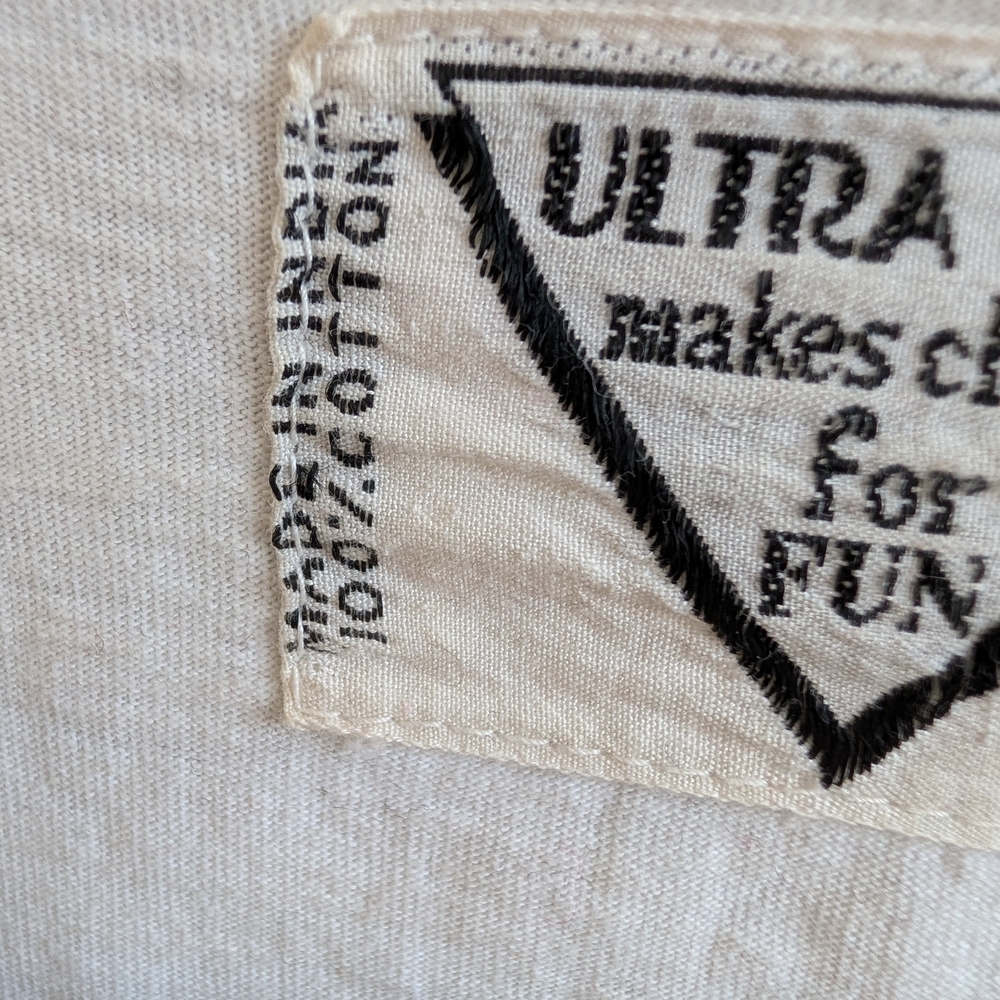 Ultra Pink Crisp's Burger Corner Tee - Red, Black, White - Picture 5 of 5